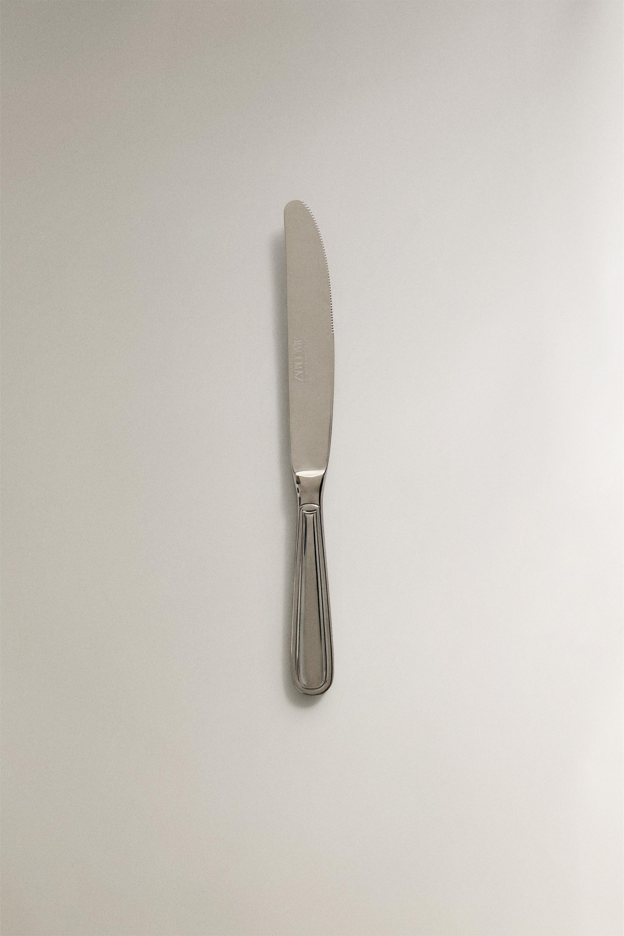 COUTEAU À DESSERT EN ACIER BRILLANT